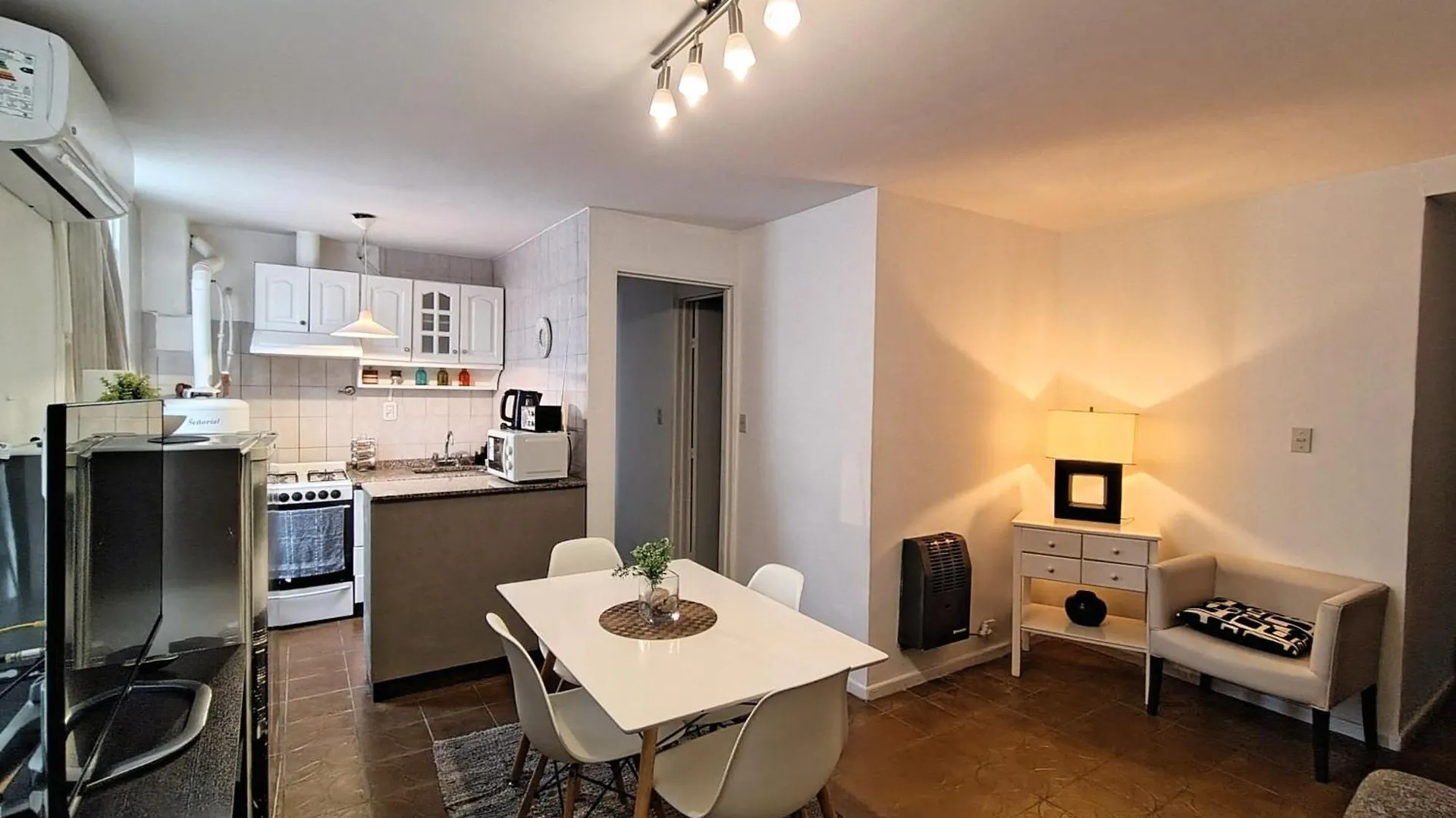 Departamento En La Mejor Zona Turistica- Aristides Apartman Mendoza 0*,  Argentína